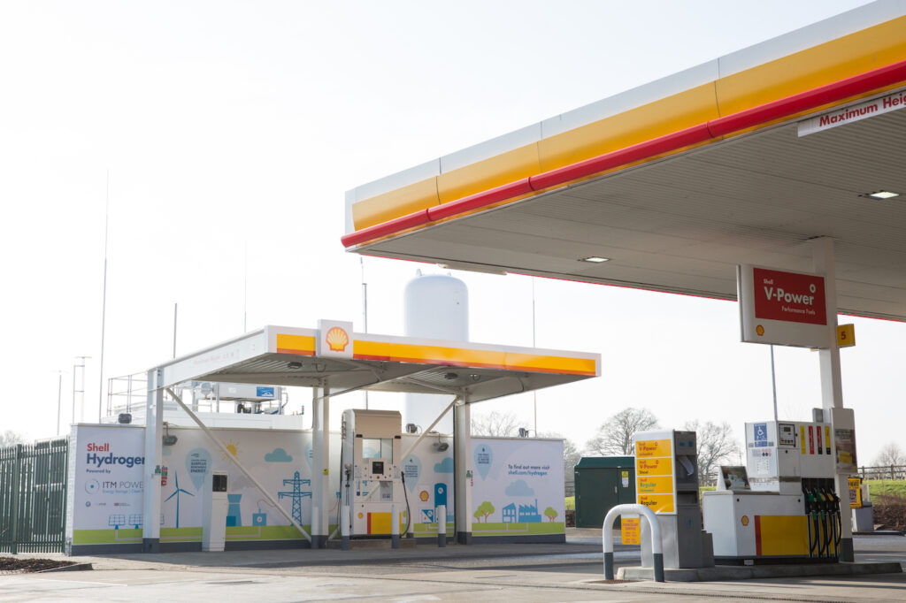 Shell UK Future Fuels,  Shell Cobham Surrey, UK, 2017 Shell UK Future Fuels,  Shell Cobham Surrey, UK, 2017